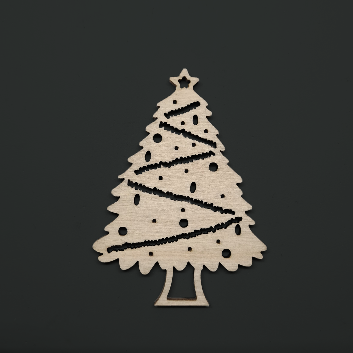 Kersthanger:  Kerstdagen: Kaars, Kerstboom en Slee