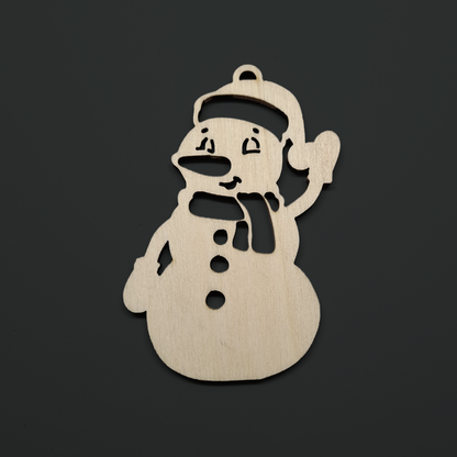 Kersthanger:  Kerstfiguren: Sneeuwpop, Rendier en Speculaaspop